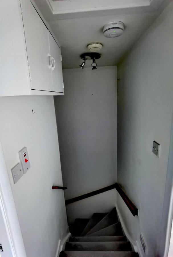 Cozy Loft In The Heart Of Kirkwall Orkney Exterior photo